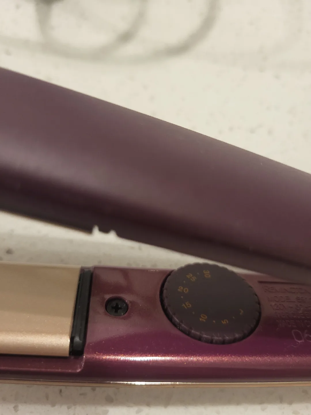 Remington Hair Straightener image indicator(2)