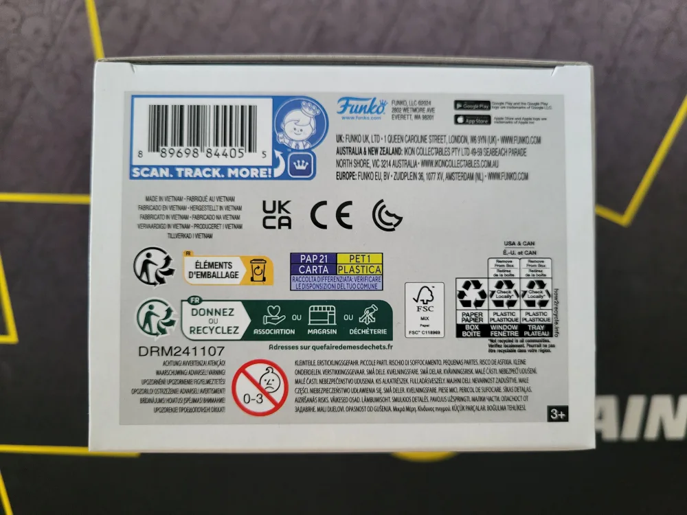 Pokemon Center Exclusive Funko Pop Vaporeon 627 image indicator(6)