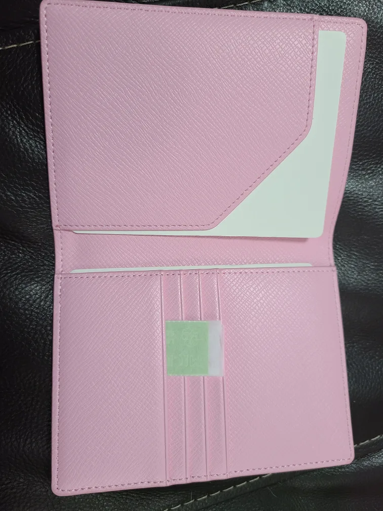 Swarovski Pink Passport Holder image indicator(2)