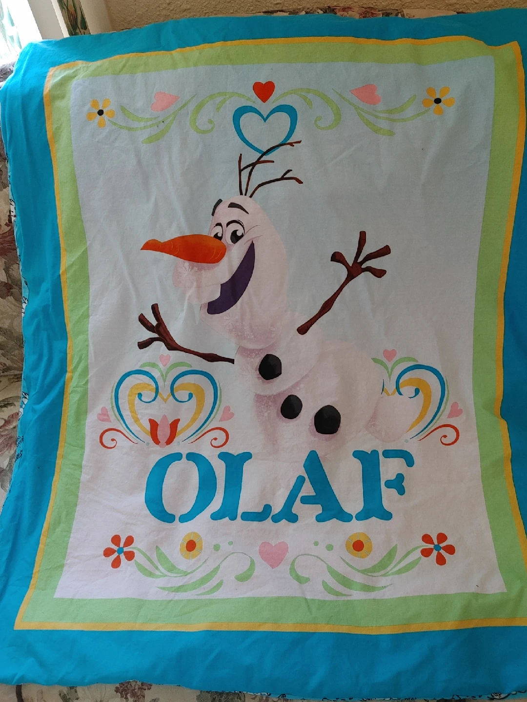 NEW! Olaf childs quilt