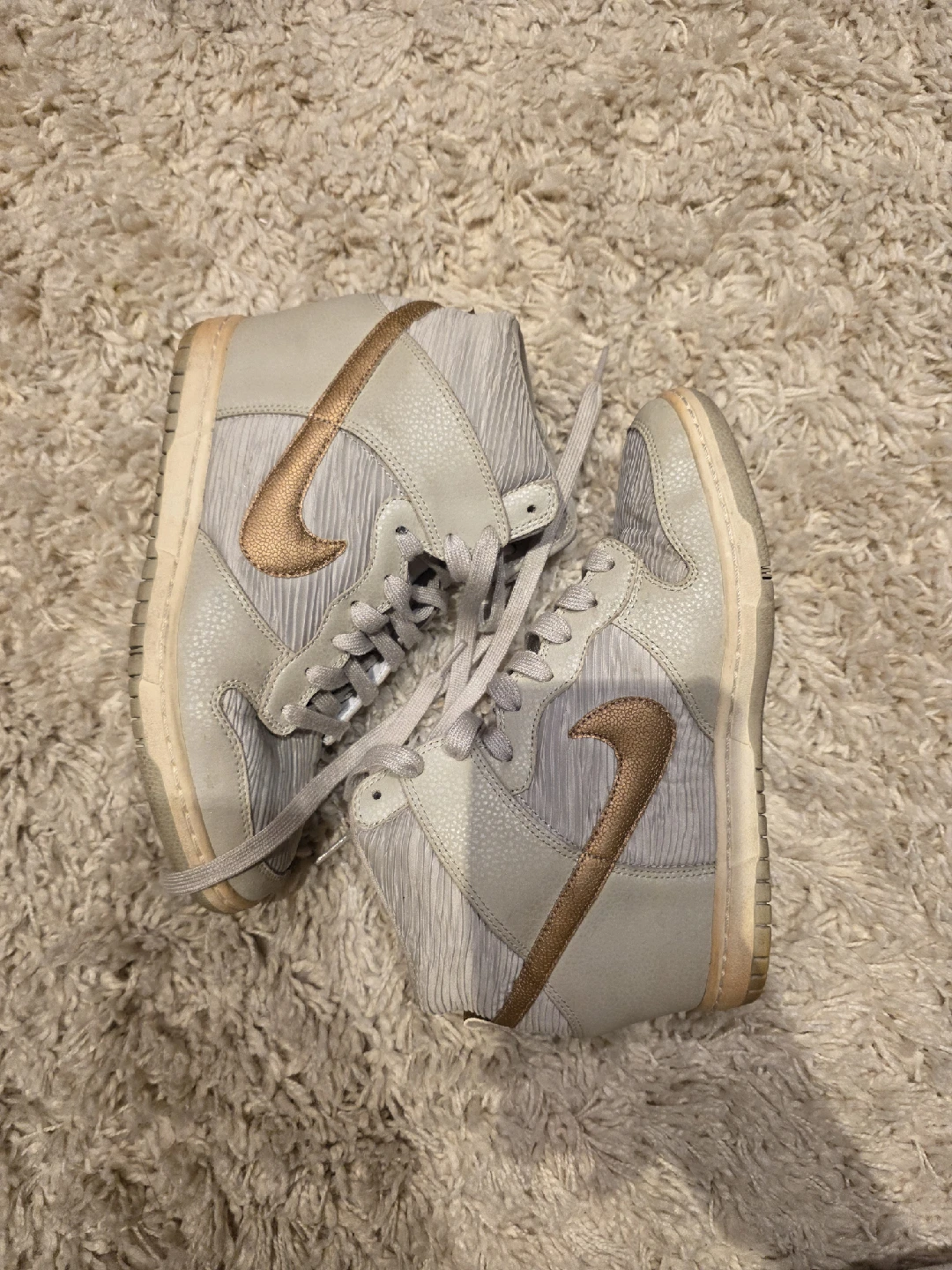 Nike Dunk High Premium Grey/Gold, Size 8.5 - photo 2