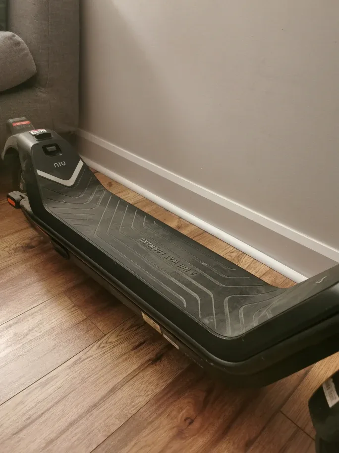 NIU KQi3 Electric Scooter image indicator(4)