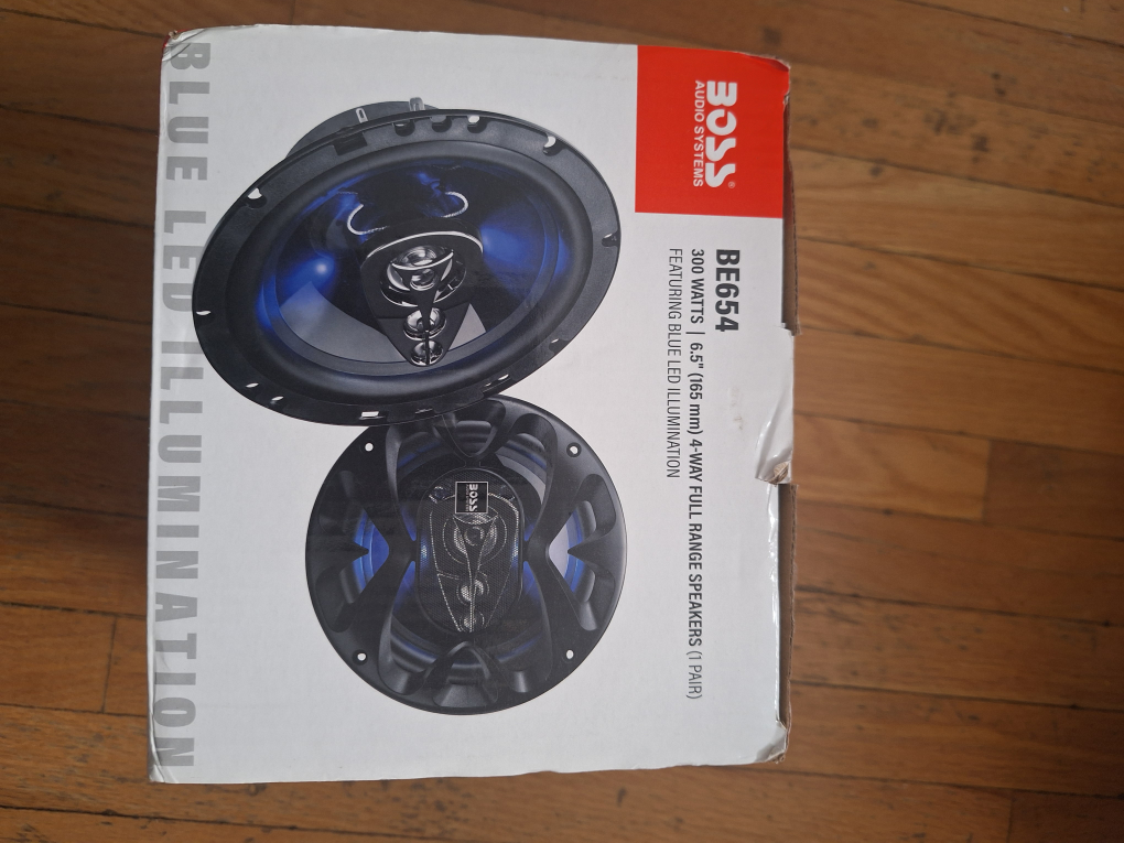 New BOSS BE654 6.5" 300W 4-Way Car Speakers