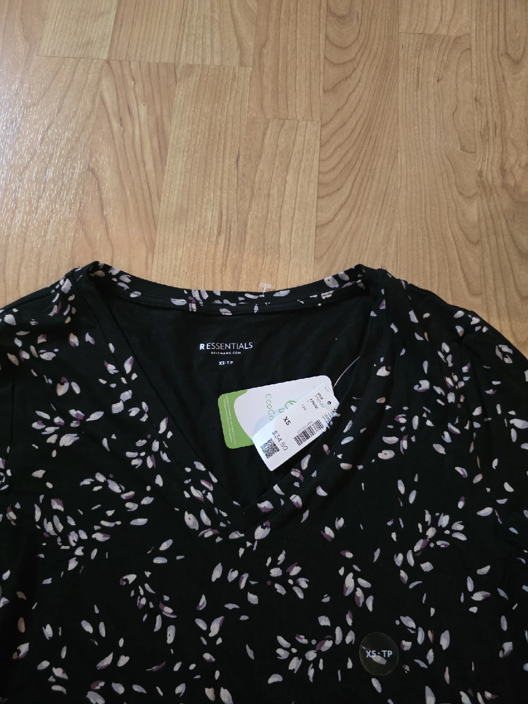 r Essentials XS Black Floral Long Sleeve Top - photo 2