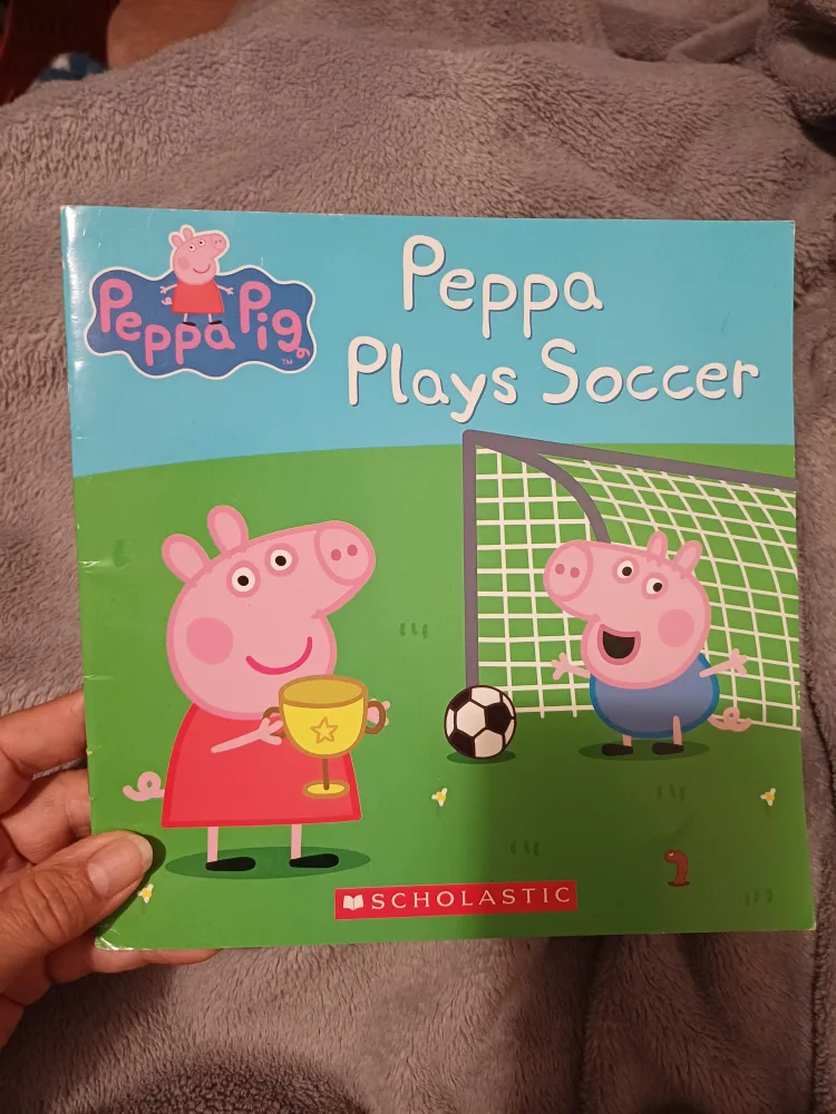 FREE book- Peppa Pig: Peppa Plays Soccer thumbnail