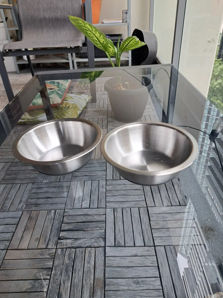 Pet bowl (small) thumbnail