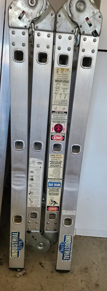 Industrilte 12 ft articulating ladder thumbnail