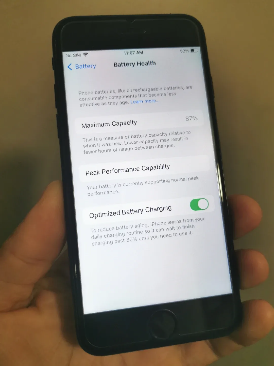 iPhone 7 128G Jet Black image indicator(4)