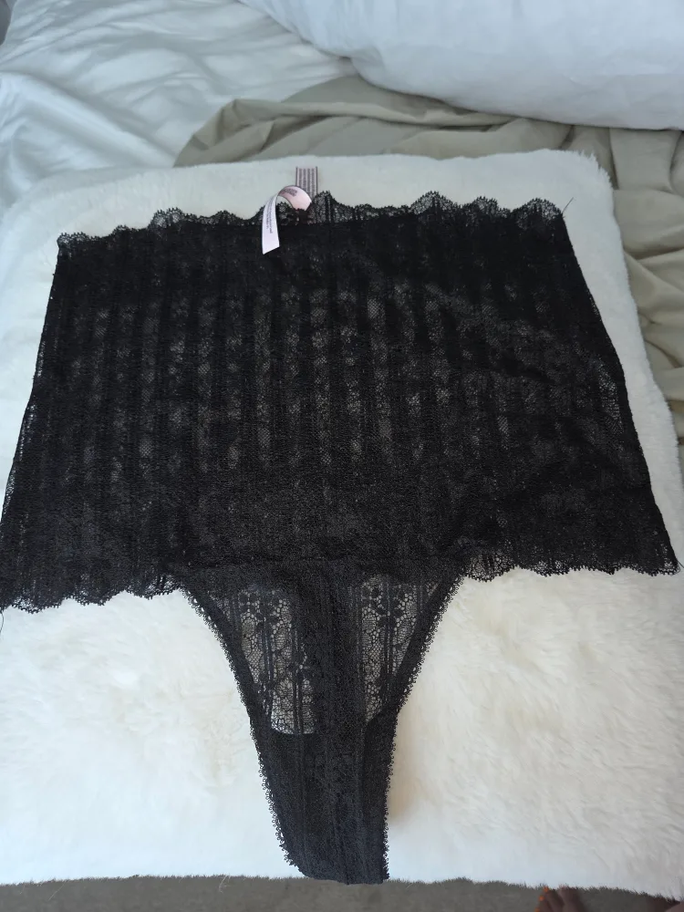 undies image indicator(6)