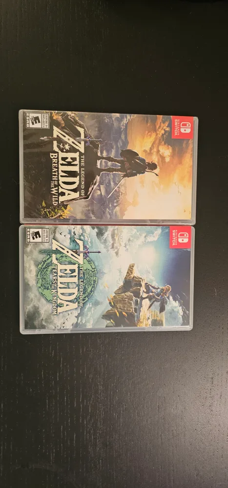 Nintendo Switch Console with Zelda Games image indicator(2)