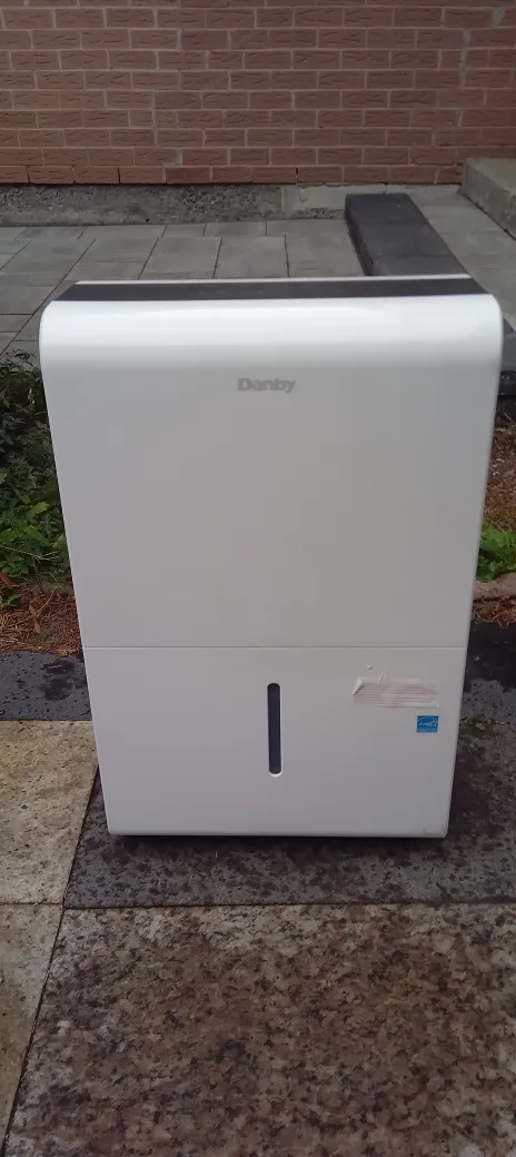 Danby Dehumidifier - White thumbnail