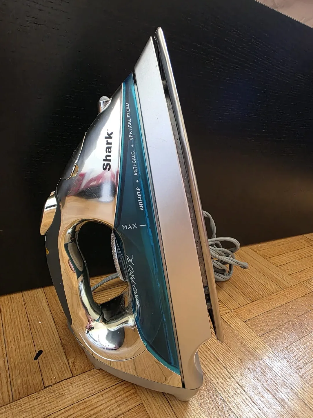 Shark Euro Pro X Iron image indicator(3)