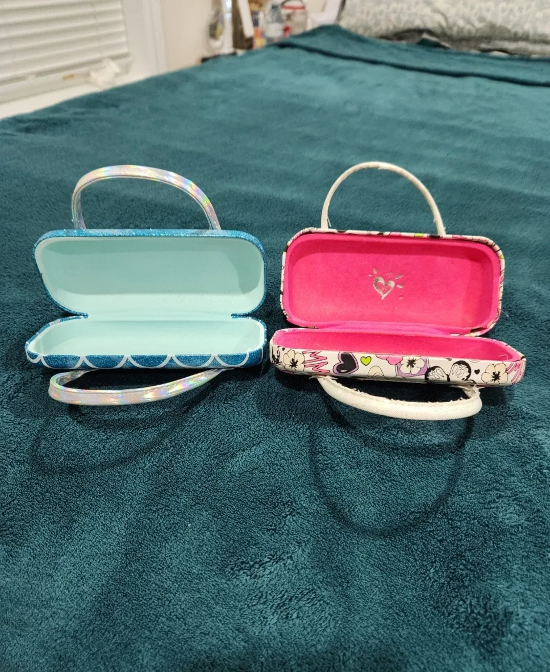 Justice kid's Sunglasses Cases - Set of 2 image indicator(4)