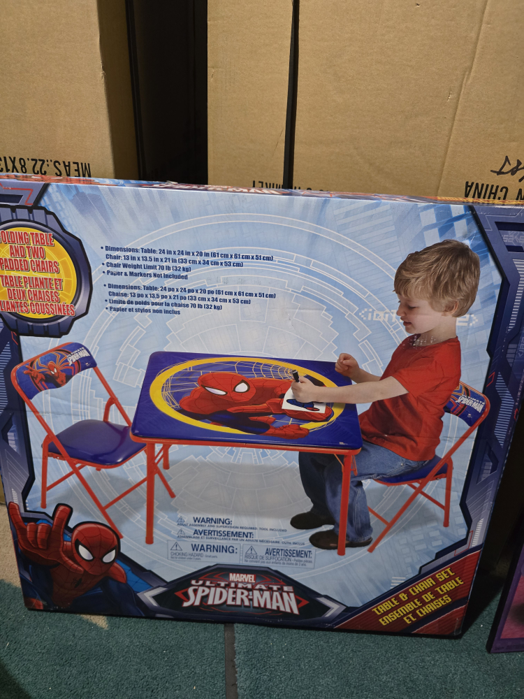 Marvel Ultimate Spider-Man Table & Chair Set