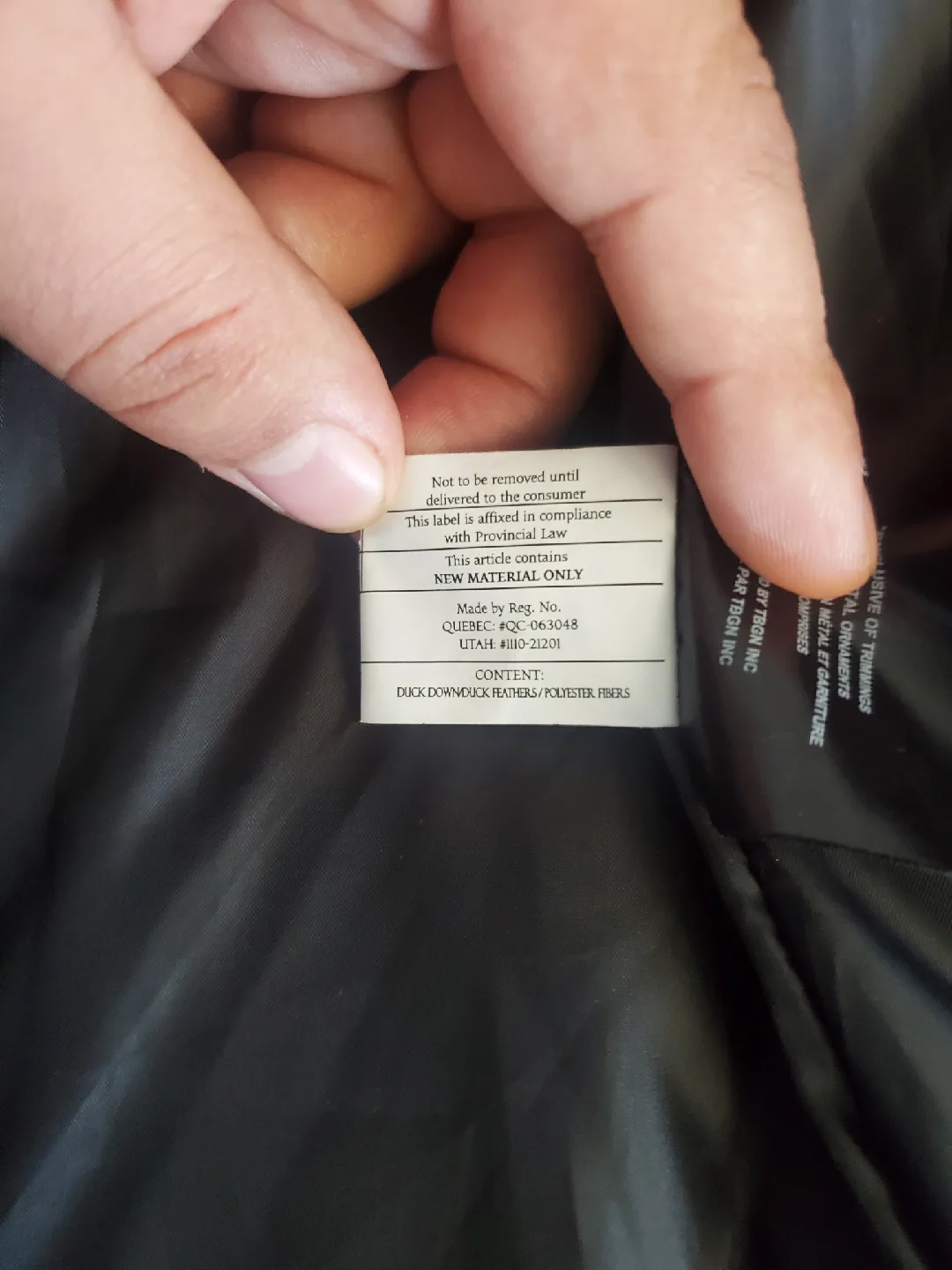 🧥 Brand: Toboggan Canada Winter Parka – Like New (Size L/G) image indicator(8)