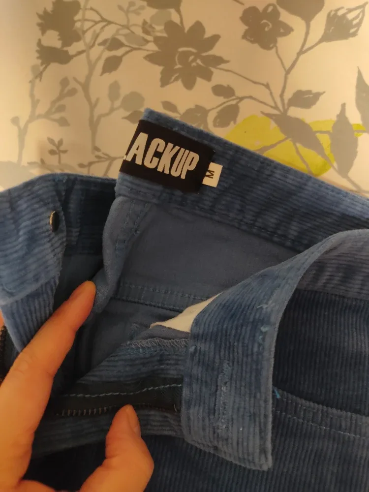 Blackup Blue Corduroy Pants image indicator(3)