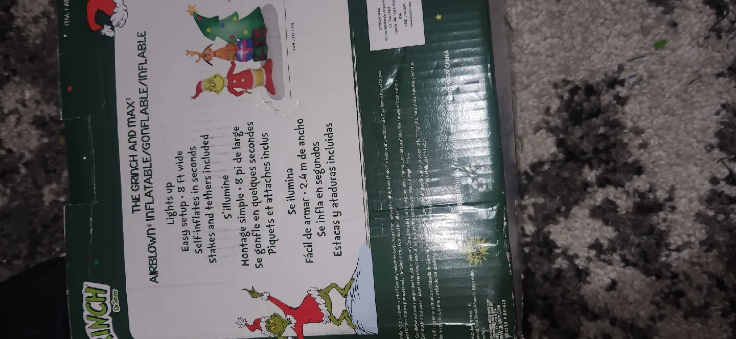 The Grinch and Max Airblown Inflatable - 8ft Wide image indicator(4)