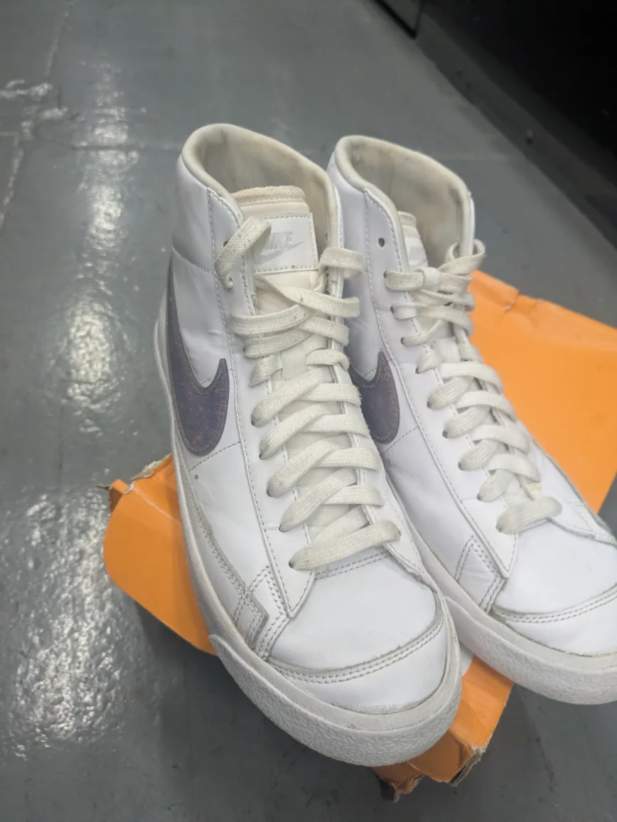 Nike Blazer High Top White Canyon Purple Gray Fog Sneakers  9.5 image indicator(4)