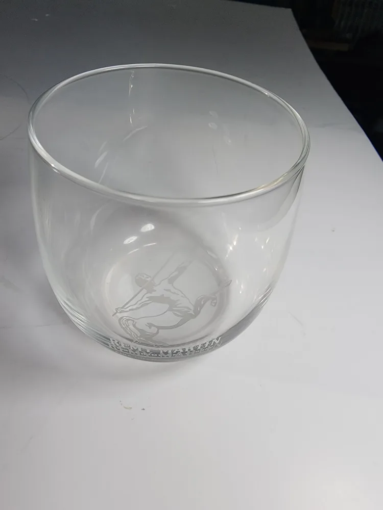 Clear glass bowl with etched design thumbnail