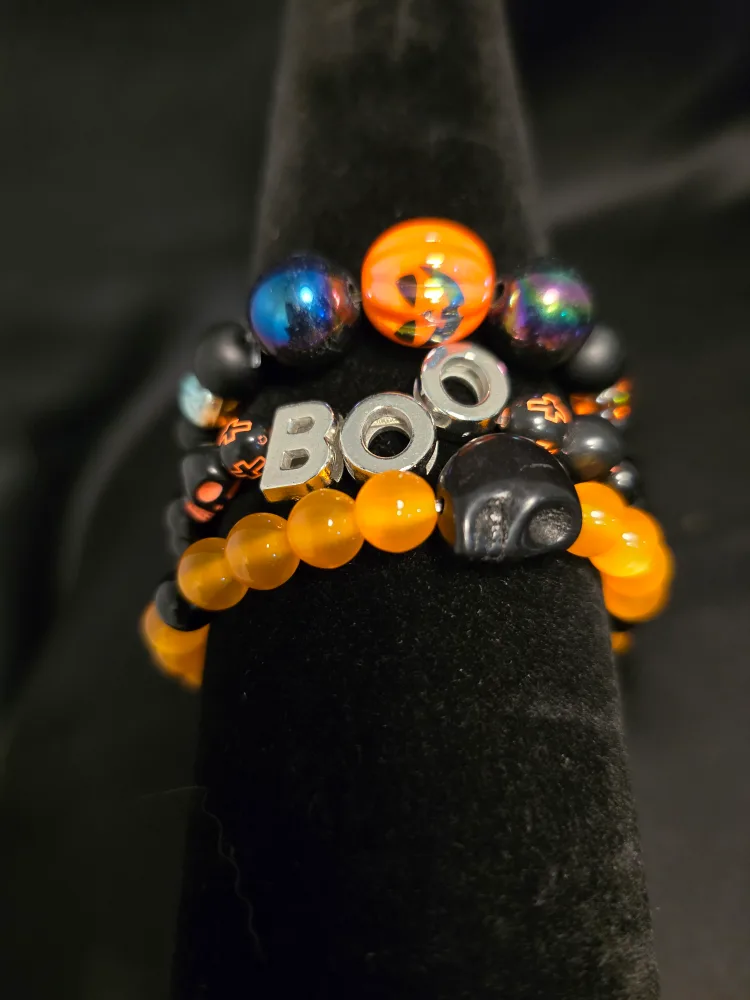 Halloween Beaded Bracelet Set thumbnail