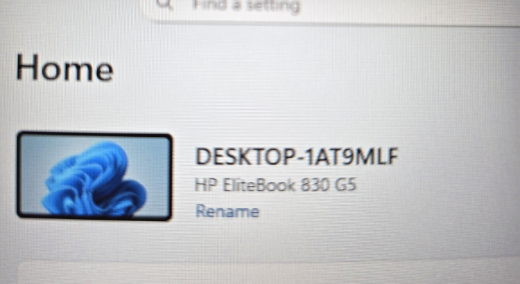 HP EliteBook Laptop - photo 4