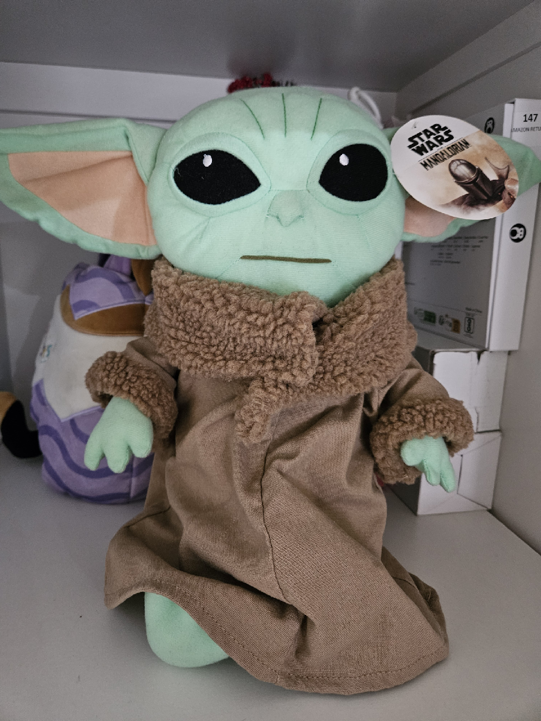Star Wars The Mandalorian Baby Yoda Pillow Buddy - photo 4