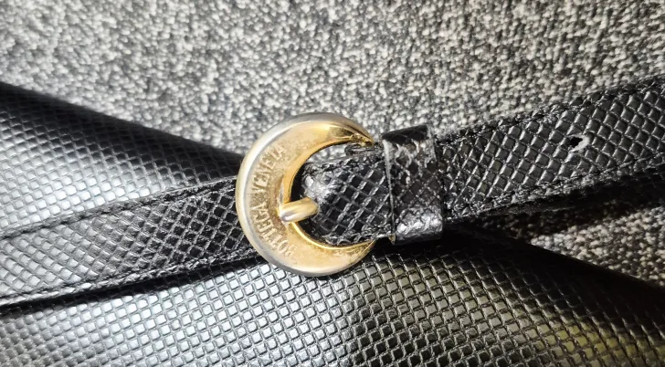 Bottega Veneta vintage crossbody vintage bag image indicator(6)