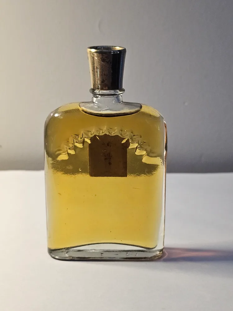 Vintage Красная Москва Perfume image indicator(2)