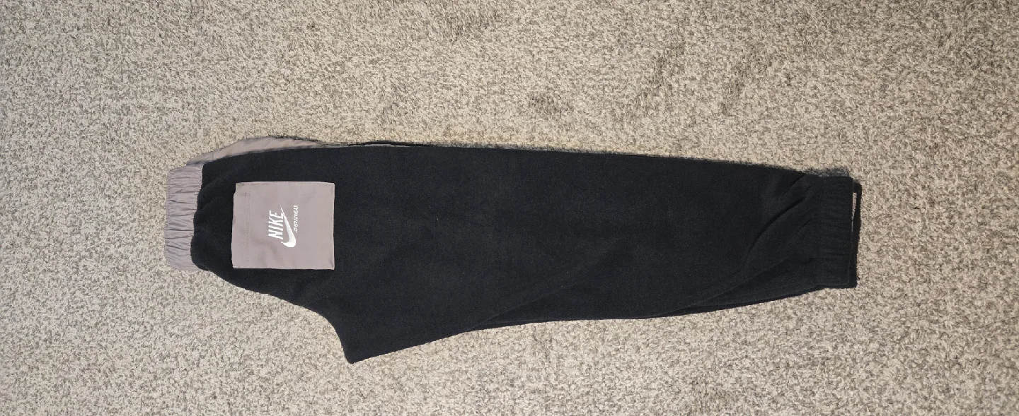 women's Nike fleece pants image indicator(2)