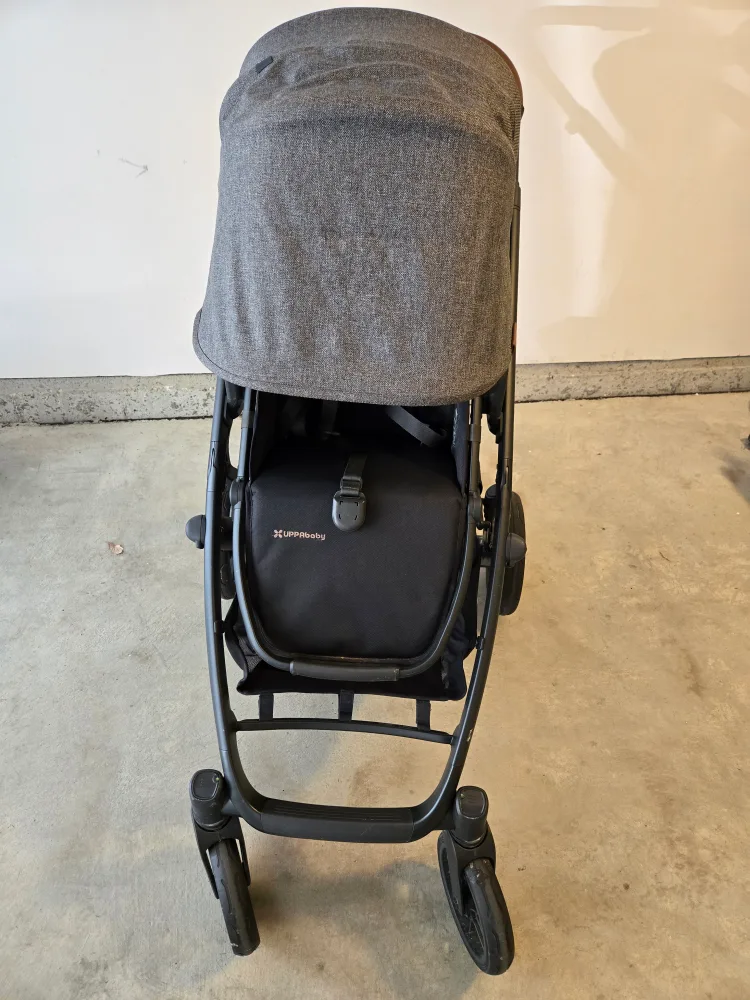 UPPAbaby G-Luxe Stroller - Grey image indicator(2)
