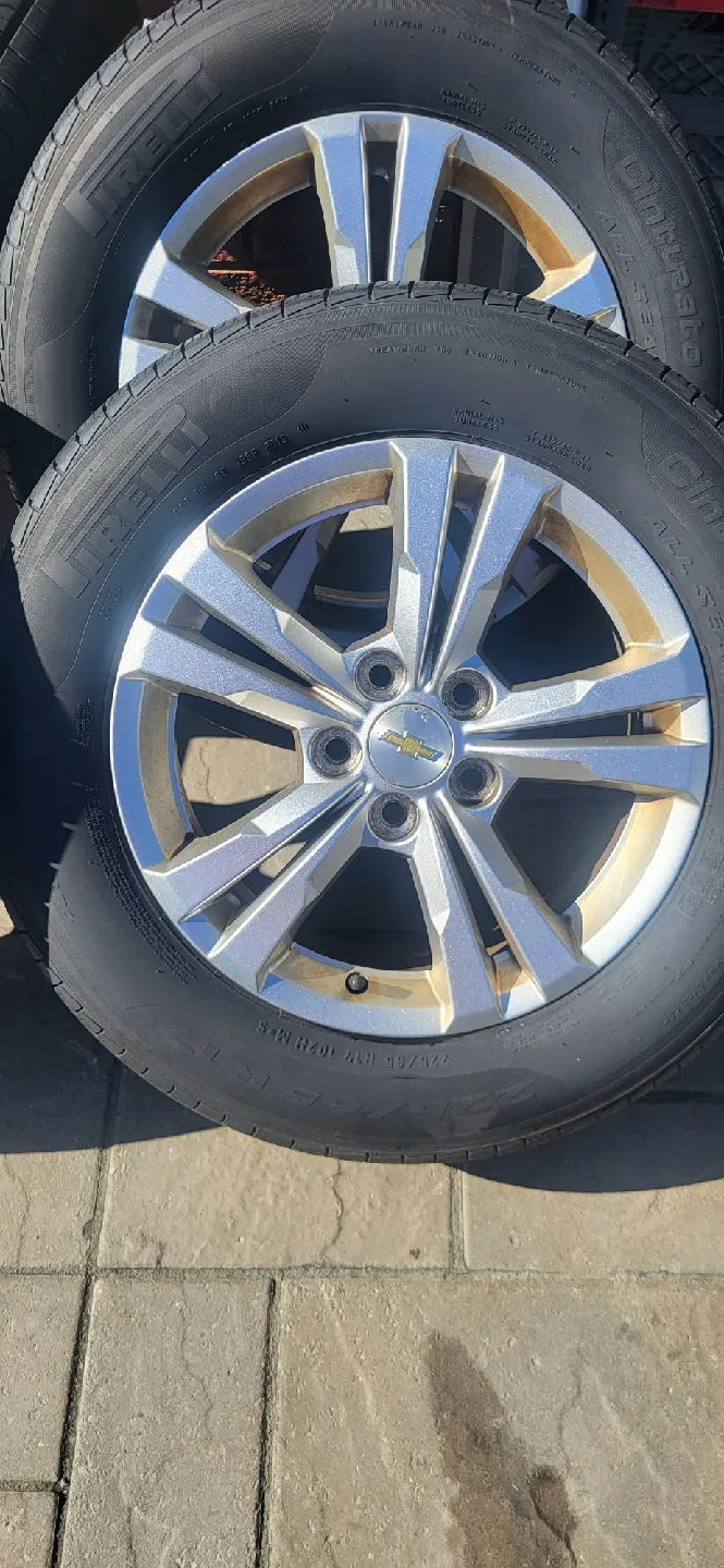 Chevrolet Rims with Pirelli All Season Tires image indicator(3)