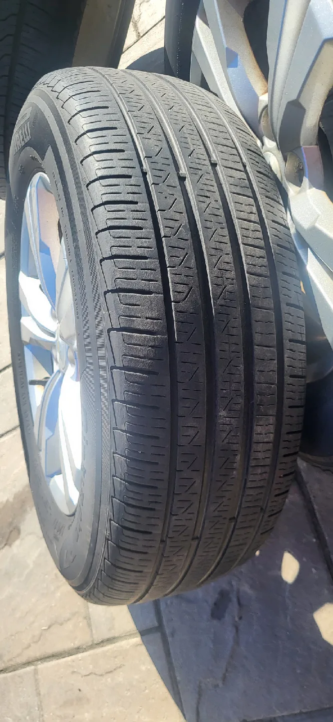 Chevrolet Rims with Pirelli All Season Tires image indicator(5)