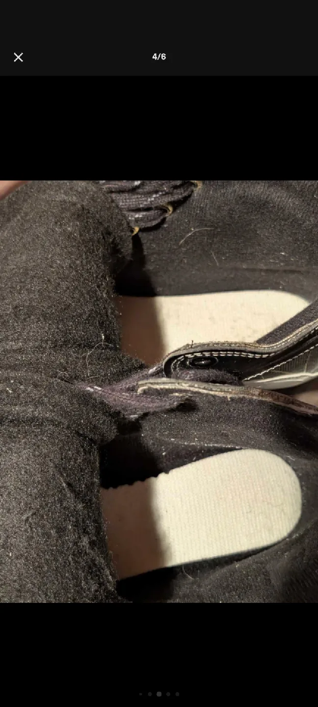 CCM Intruder 55 Ice Skates size 7 thumbnail