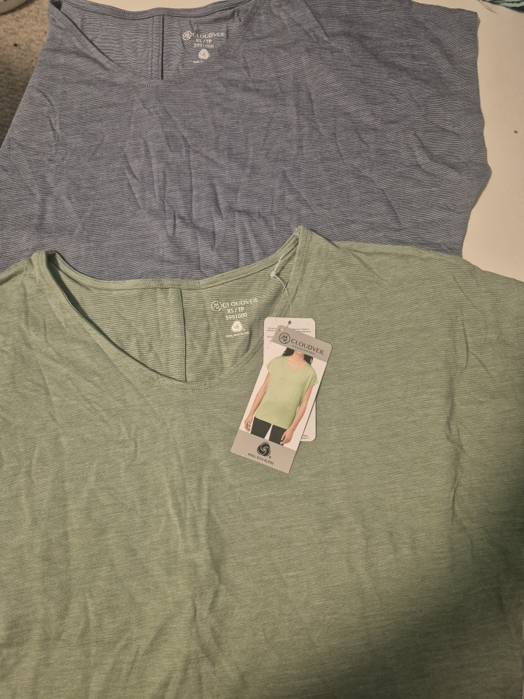 Cloudveil XS/TP Tops - New with Tags!