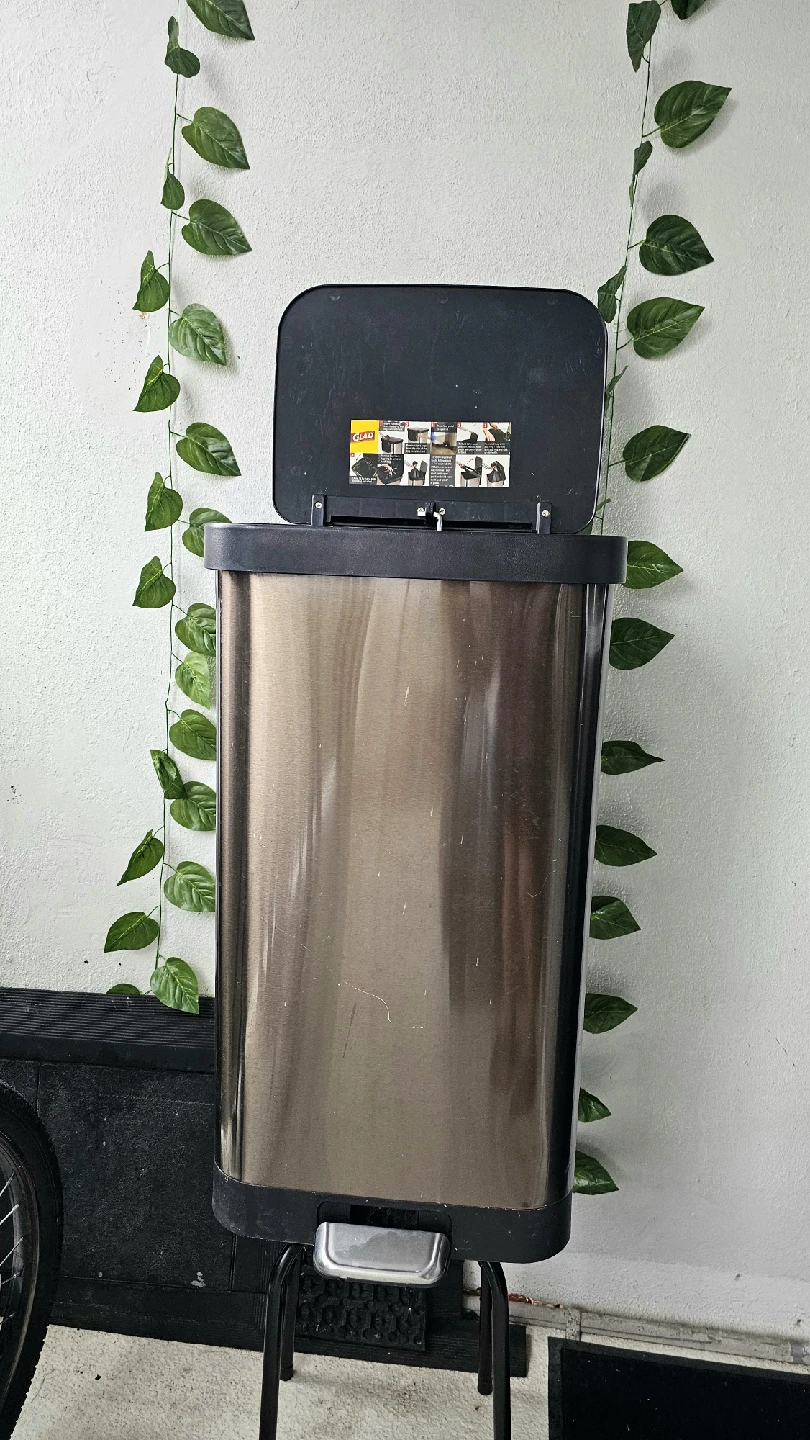 GLAD Stainless Steel Step Trash Can - photo 3