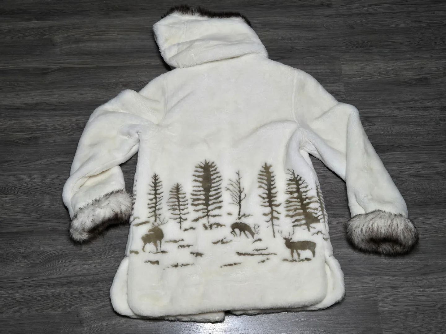 Mar-Lo Faux Fur Hooded Coat - Size M/M image indicator(5)