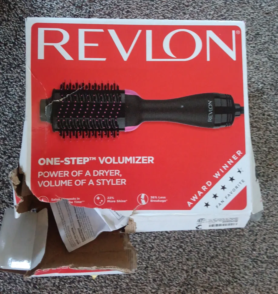 Revlon One-Step Volumizer Hair Dryer Brush image indicator(4)