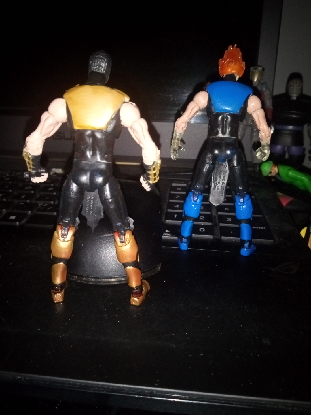 Rare Custom "Mortal Kombat Sub-Zero & Scorpion 🦂 Action Figure - photo 5