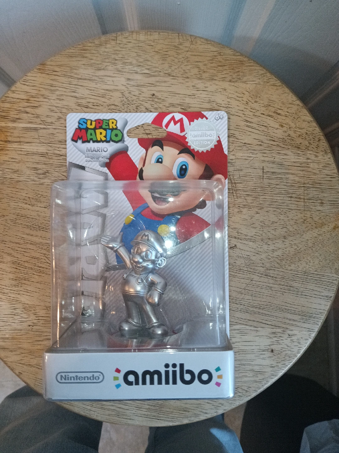 New Super Mario Silver Edition Amiibo