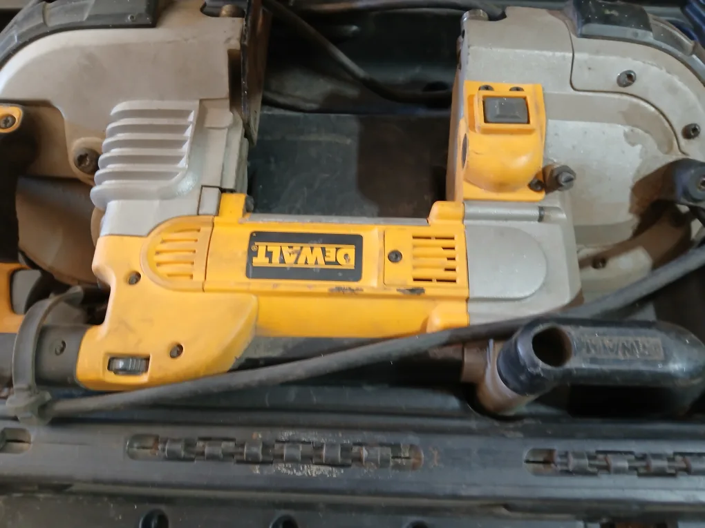 DeWalt Power Tool Combo Kit image indicator(7)