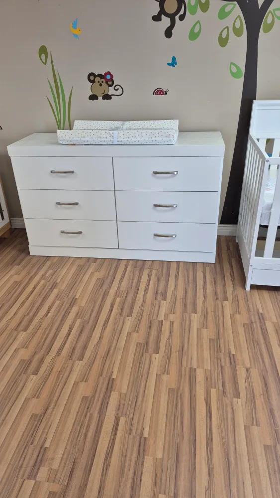 White Dresser & Crib Set image indicator(2)