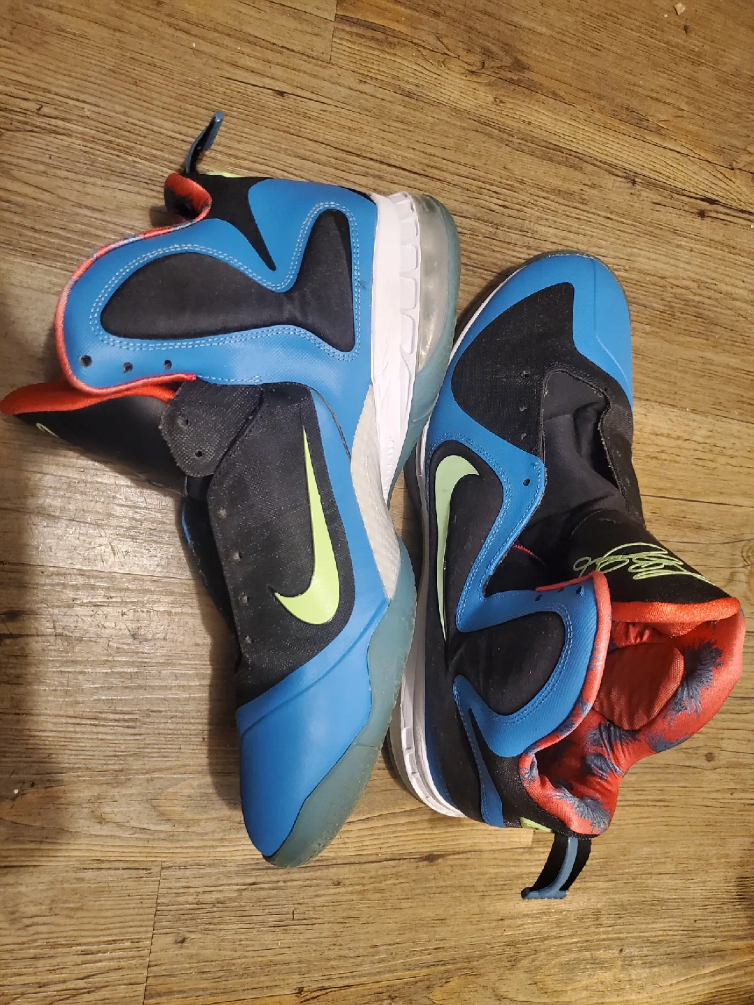 Nike LeBron 11 Basketball Shoes - Size US 14