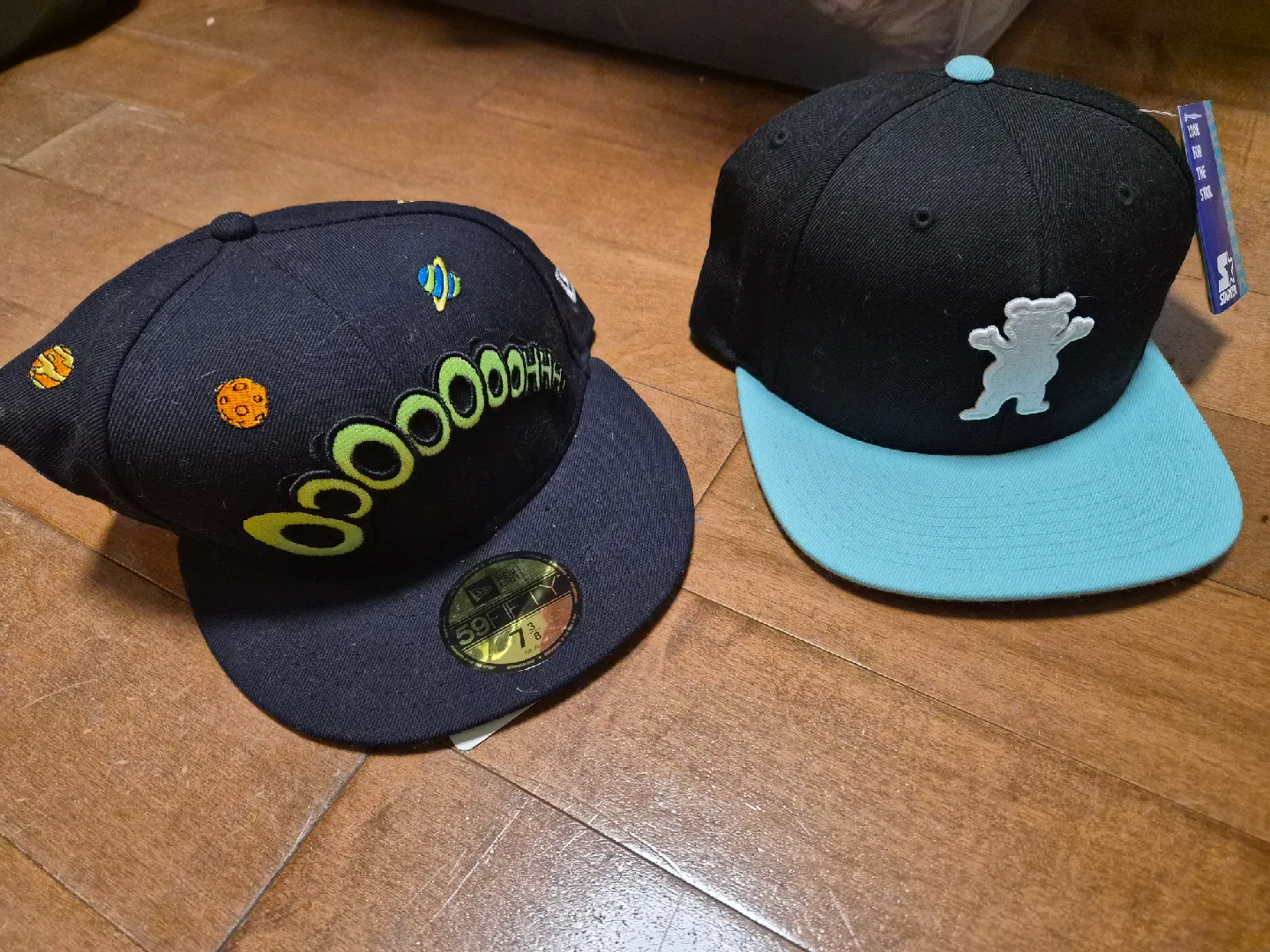 Assorted Hats & Beanies - Variety of Styles image indicator(4)