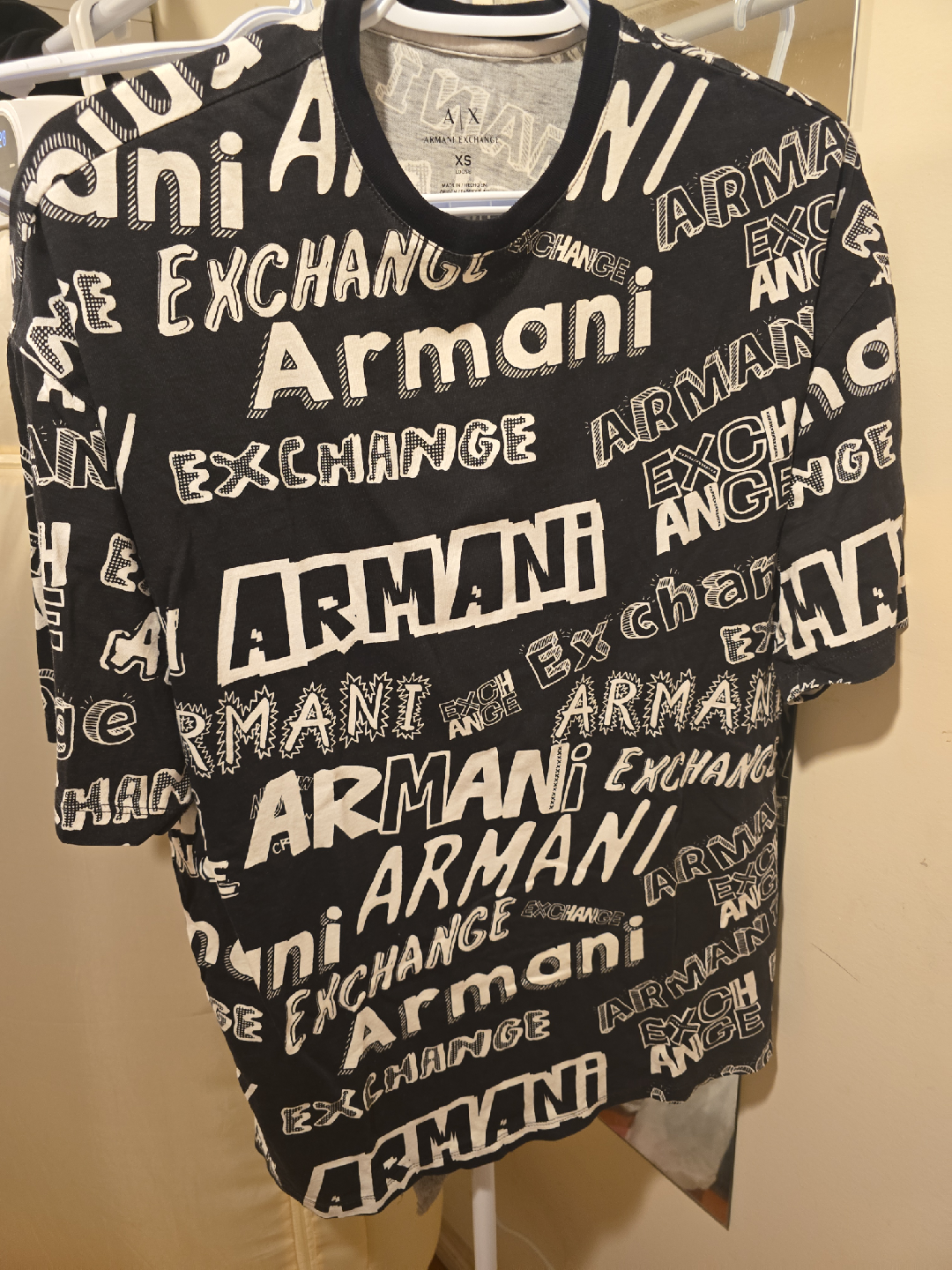 Armani Exchange Graphic T-shirt - XS