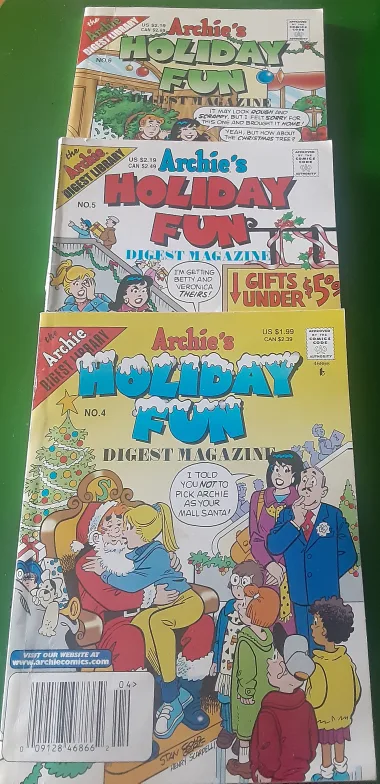 Archie's Holiday Fun Digest Magazine - Lot of 3 thumbnail