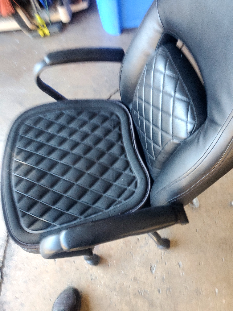 Black Office Chair with Lumbar Support - photo 2