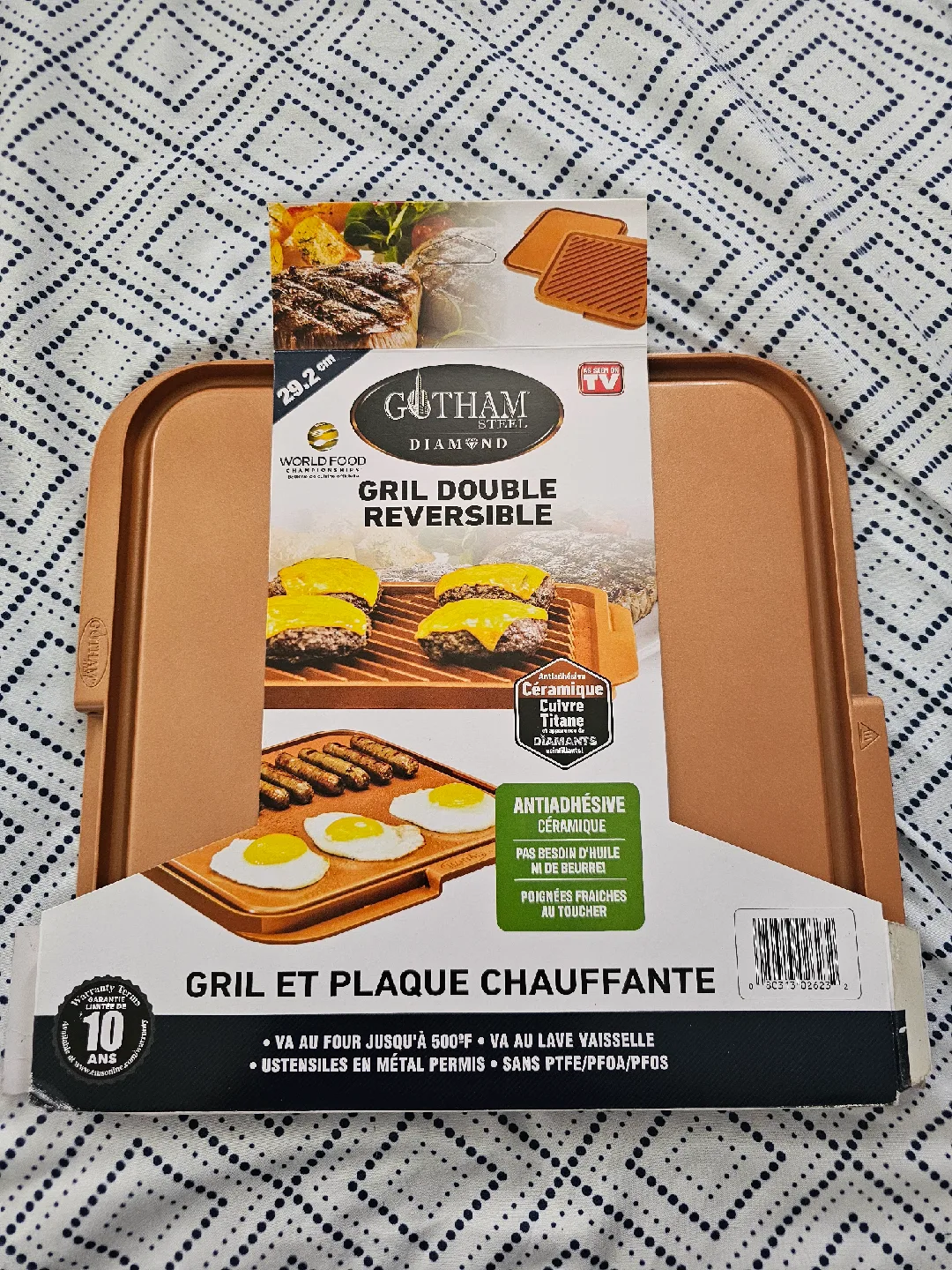 Gotham Steel Diamond Reversible Double Grill & Griddle image indicator(2)