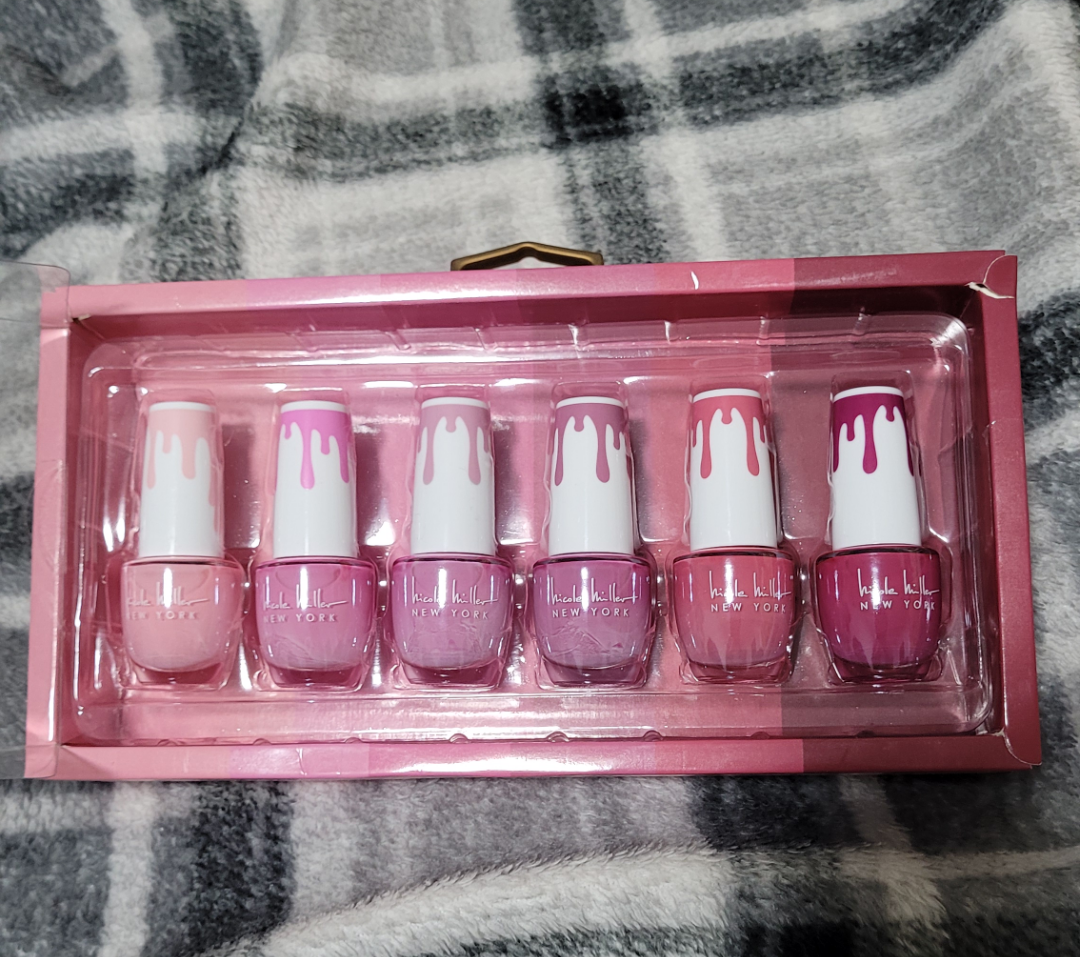 Nicole Miller Total Mauves Nail Polish Collection (6 colours)