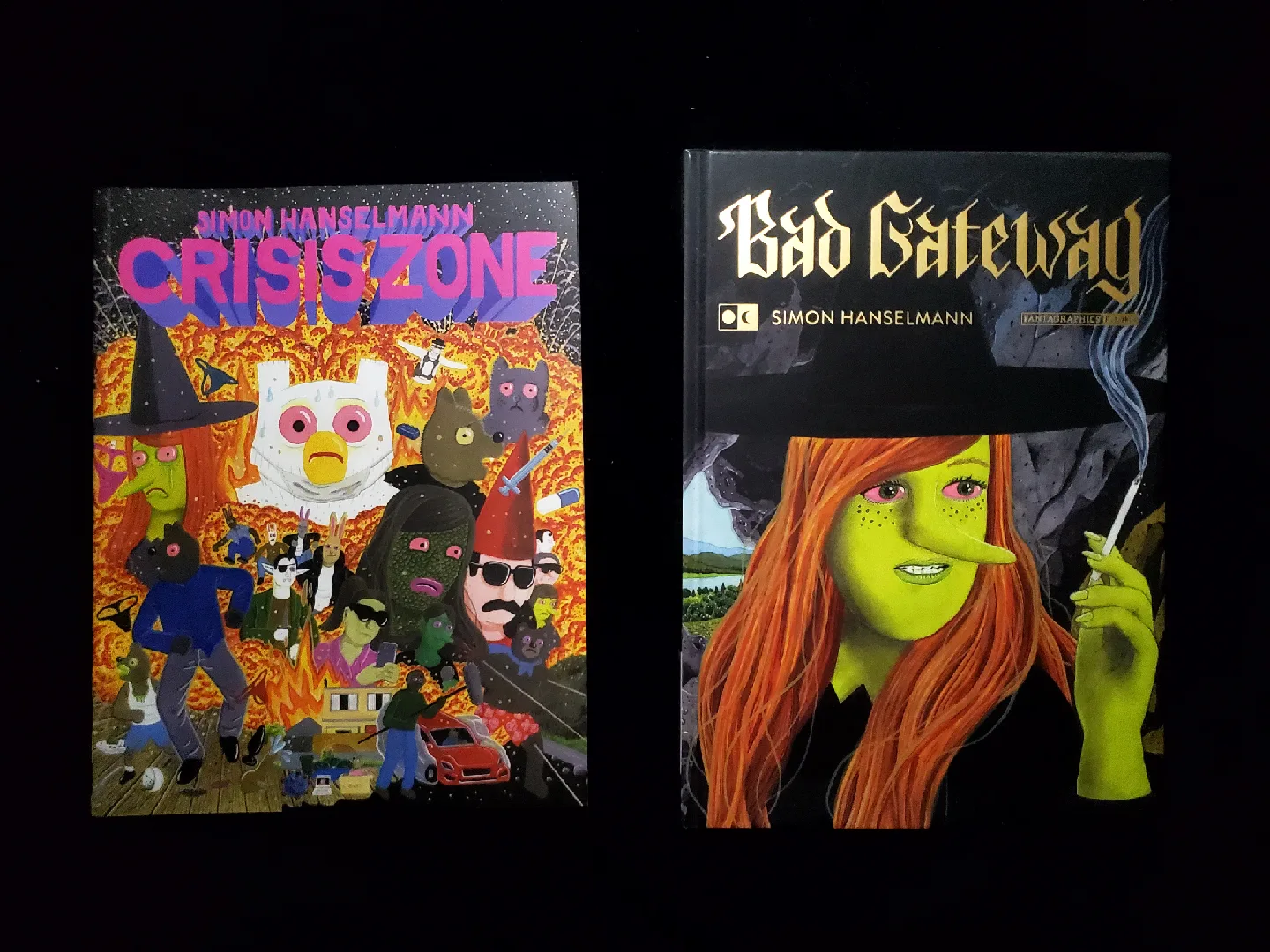 Graphic Novels and Comics Assorted image indicator(3)