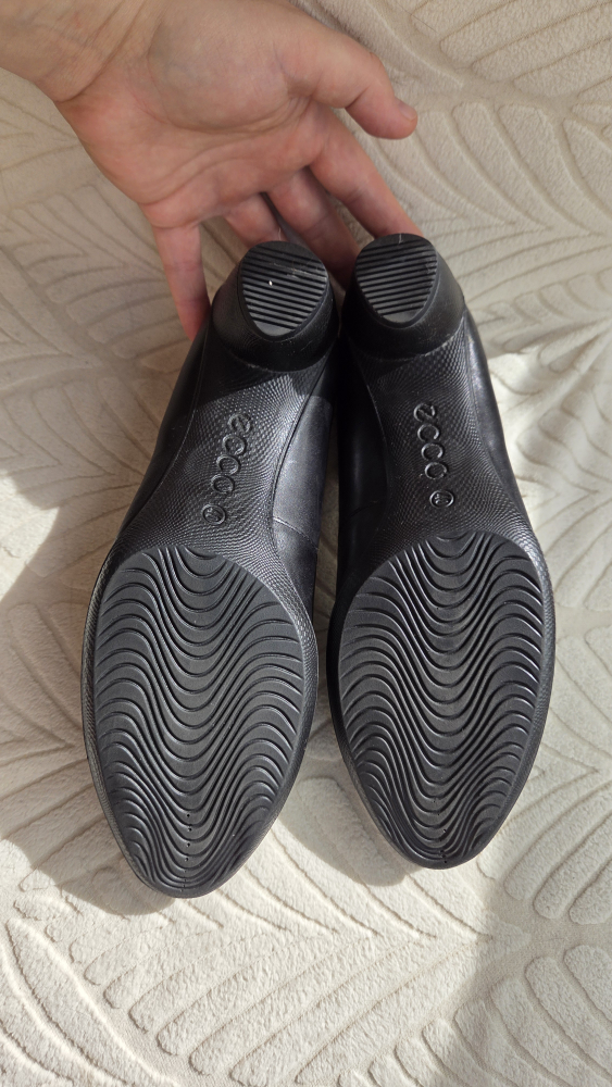 Ecco Black Leather Women's Shoes Size 40 - photo 2